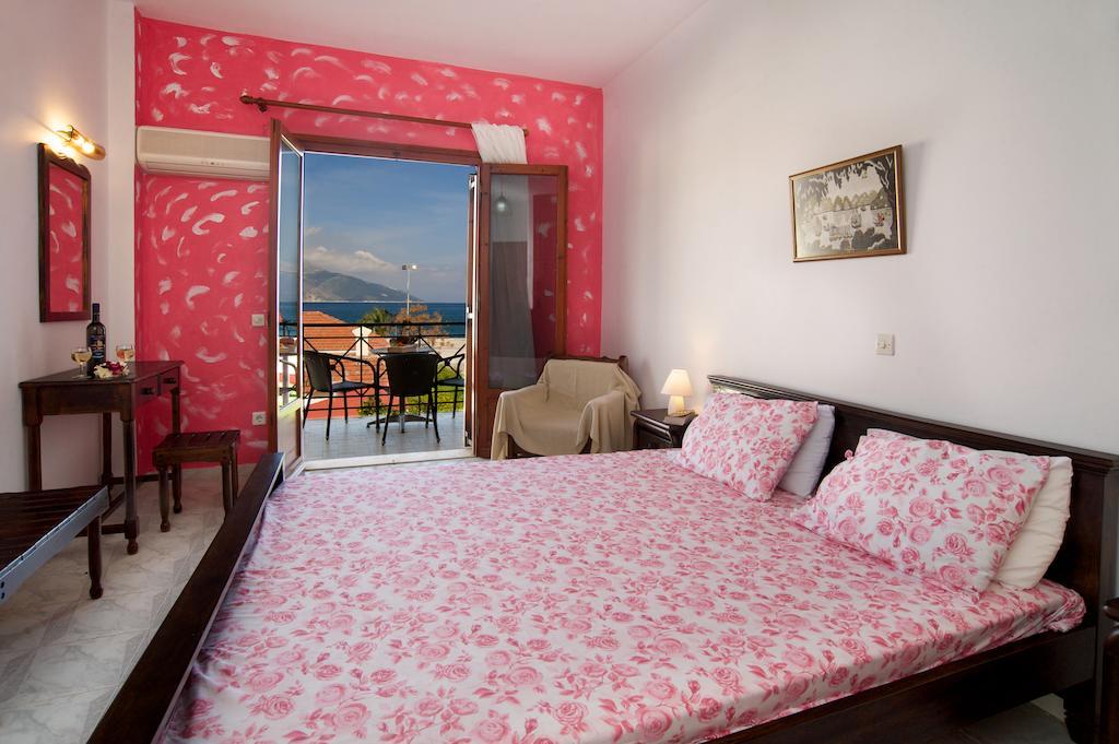 Thodora Appartments Sami  Cameră foto